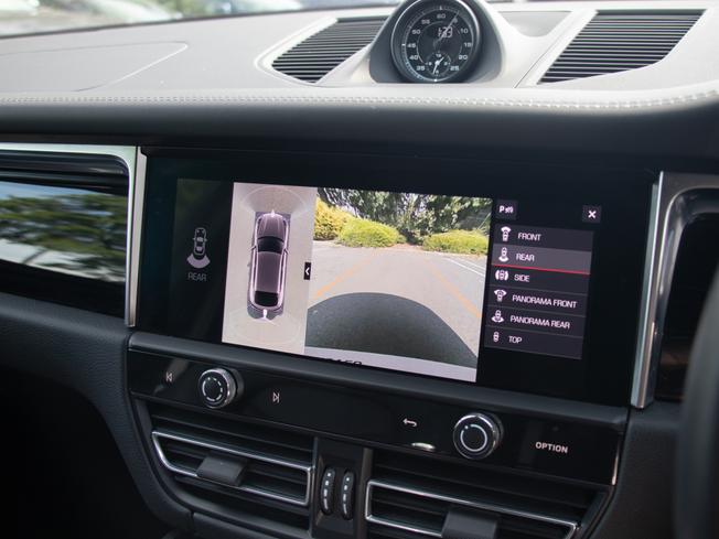 PORSCHE Macan Photo 14