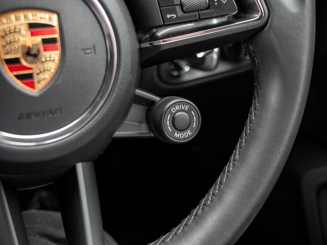 PORSCHE Macan Photo 23
