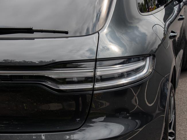 PORSCHE Macan Photo 33