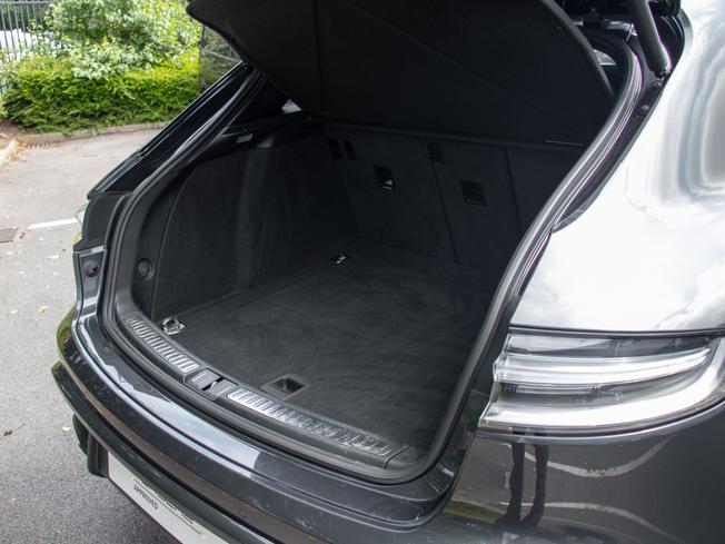 PORSCHE Macan Photo 36