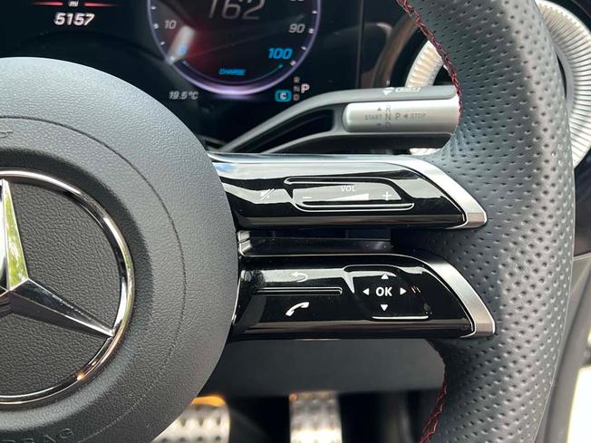 MERCEDES-BENZ CLA Class Photo 20