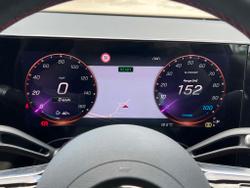 MERCEDES-BENZ CLA Class Photo 4