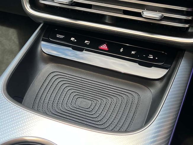 MERCEDES-BENZ CLA Class Photo 41