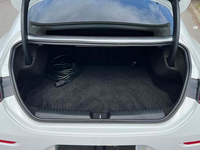MERCEDES-BENZ CLA Class Photo 9