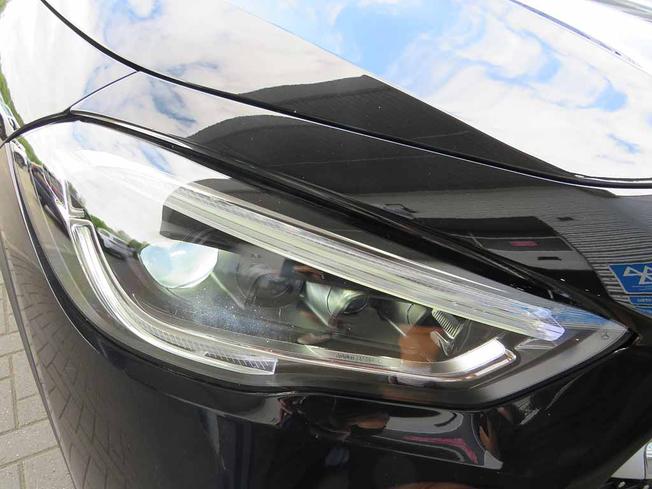 MERCEDES-BENZ GLA Photo 19