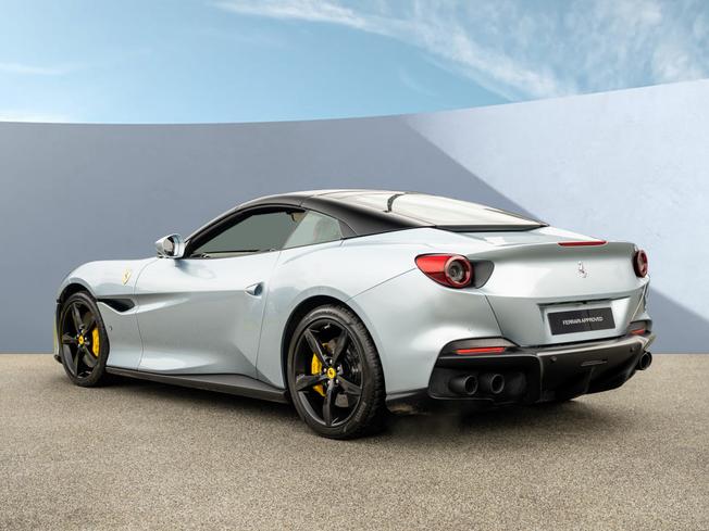 FERRARI Portofino M Photo 10