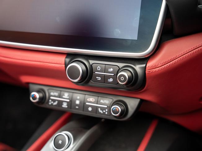 FERRARI Portofino M Photo 17