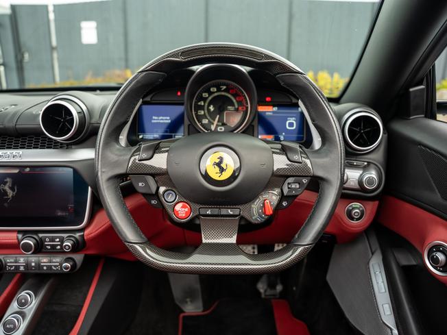 FERRARI Portofino M Photo 23