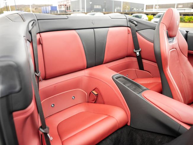 FERRARI Portofino M Photo 27