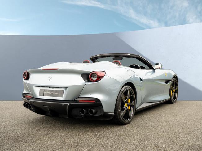 FERRARI Portofino M Photo 3