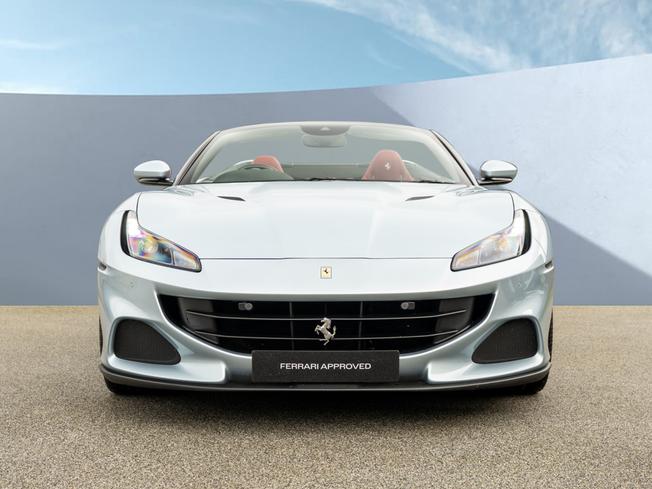 FERRARI Portofino M Photo 7