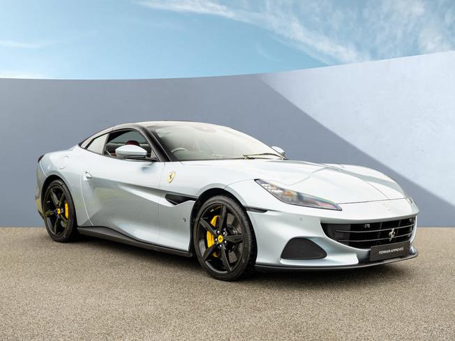 FERRARI Portofino M Photo 9