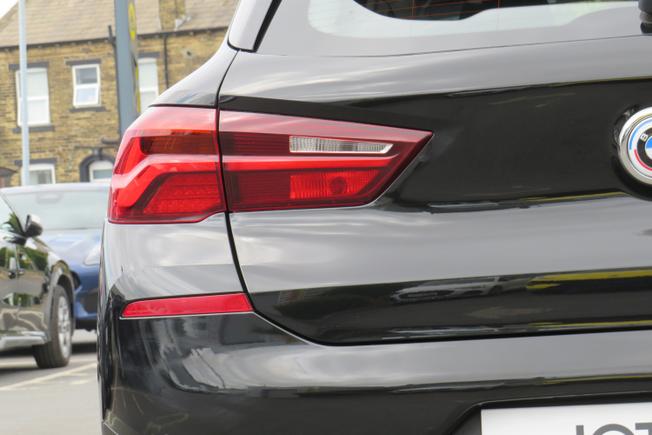 BMW X2 Photo 13