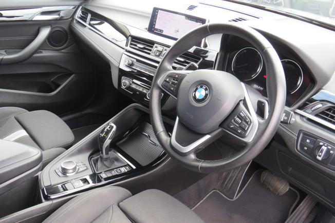 BMW X2 Photo 30
