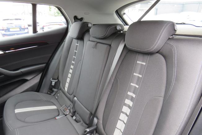 BMW X2 Photo 37