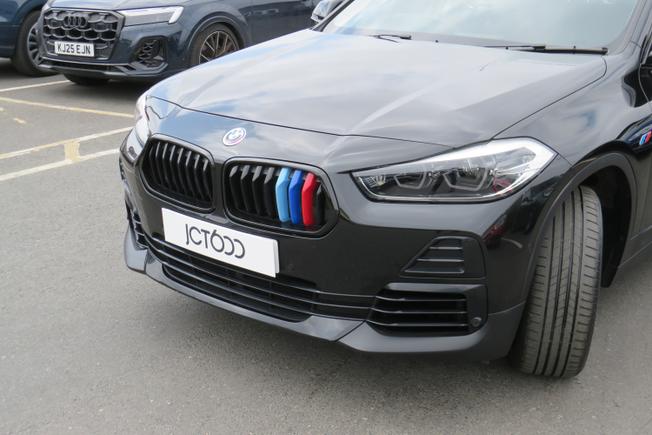 BMW X2 Photo 8