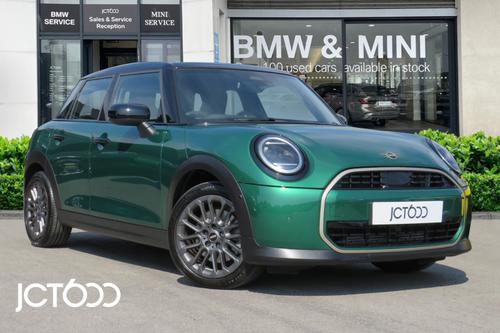 MINI Cooper Exclusive Hatchback Petrol Steptronic