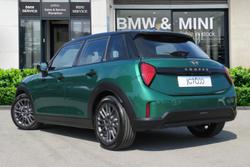MINI Cooper Photo 2