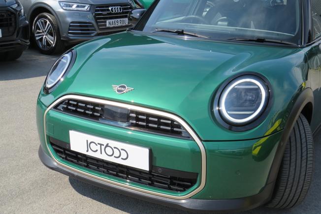 MINI Cooper Photo 39