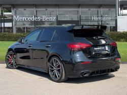 MERCEDES-BENZ A Class Photo 2