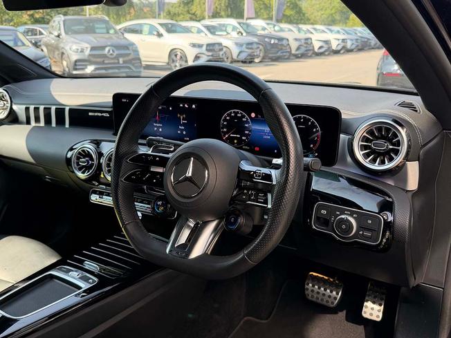 MERCEDES-BENZ A Class Photo 40