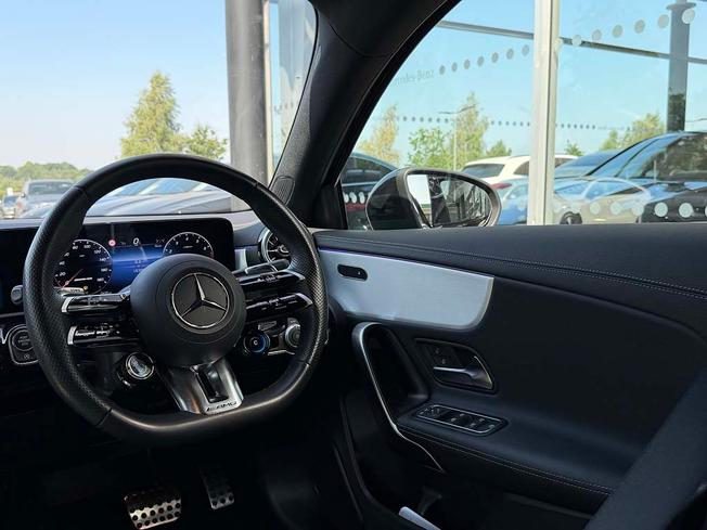 MERCEDES-BENZ A Class Photo 42