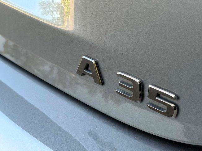 MERCEDES-BENZ A Class Photo 35