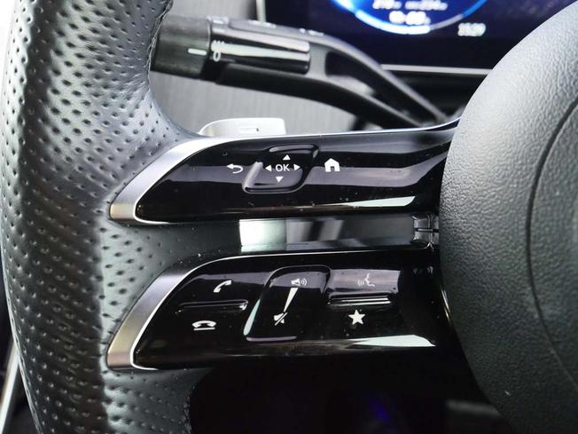 MERCEDES-BENZ Eqe Photo 12