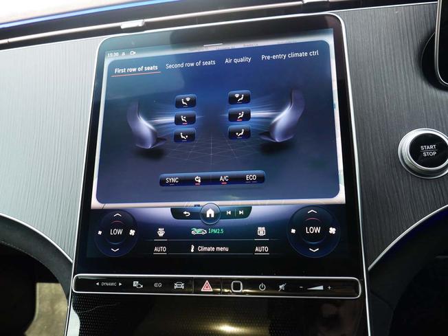 MERCEDES-BENZ Eqe Photo 25
