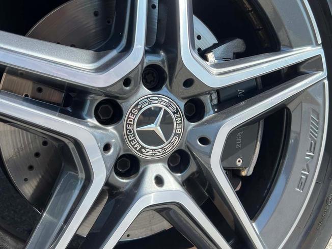 MERCEDES-BENZ GLB Photo 15