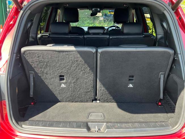 MERCEDES-BENZ GLB Photo 20