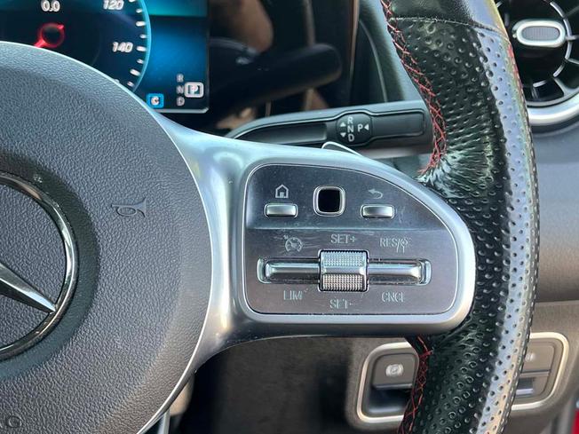 MERCEDES-BENZ GLB Photo 25