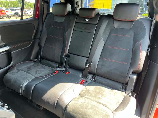 MERCEDES-BENZ GLB Photo 41