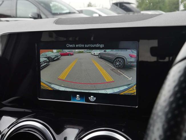 MERCEDES-BENZ GLA Photo 30