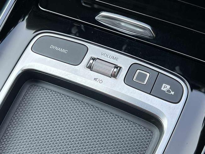 MERCEDES-BENZ Gla Photo 38