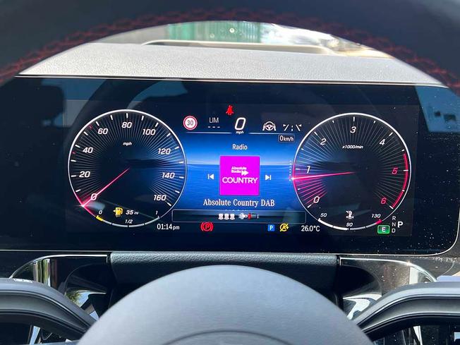 MERCEDES-BENZ Gla Photo 50