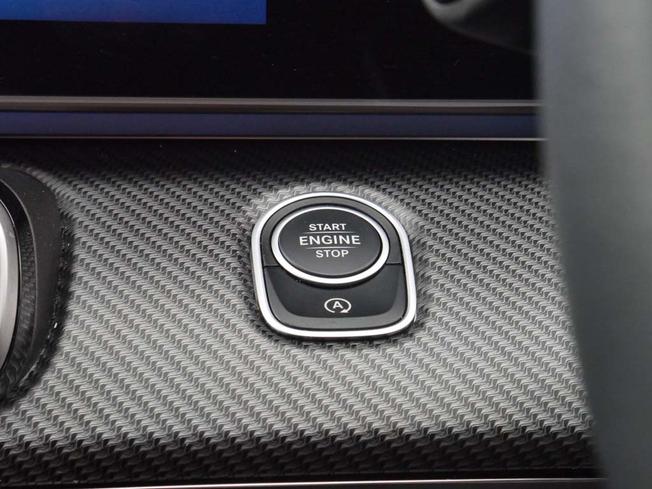 MERCEDES-BENZ V Class Photo 18