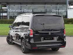 MERCEDES-BENZ V Class Photo 2