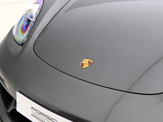 PORSCHE 718 Cayman Photo 13
