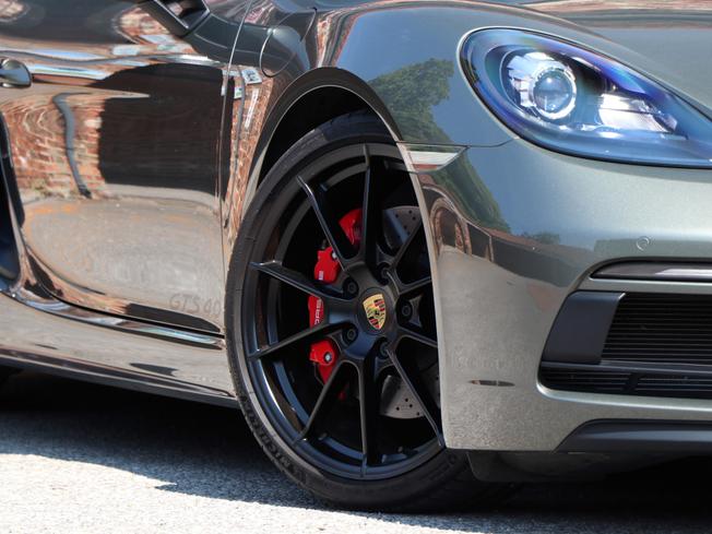 PORSCHE 718 Cayman Photo 48