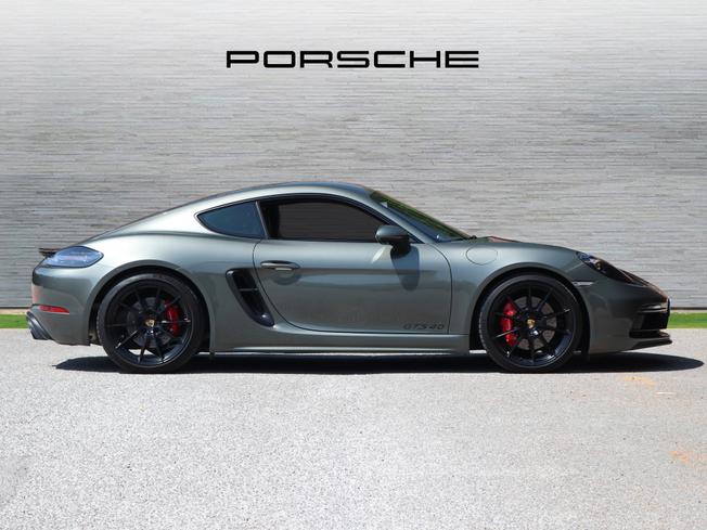 PORSCHE 718 Cayman Photo 5