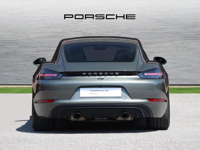 PORSCHE 718 Cayman Photo 8