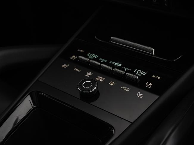 PORSCHE Cayenne Photo 12
