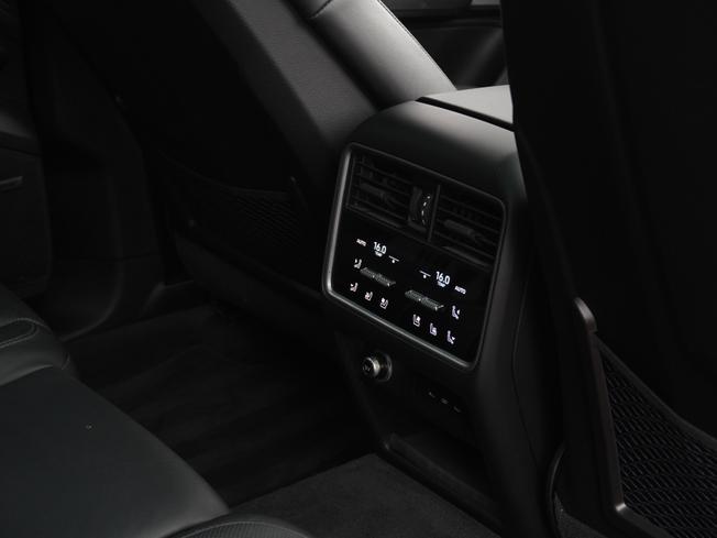 PORSCHE Cayenne Photo 13