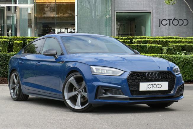 Audi A5 Photo 1