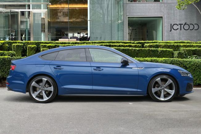 Audi A5 Photo 3