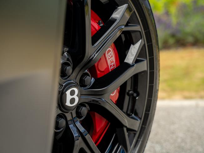 BENTLEY Continental Photo 40