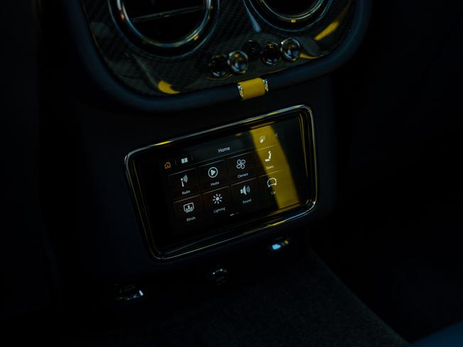BENTLEY Bentayga Photo 31