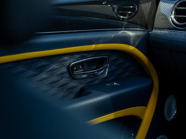 BENTLEY Bentayga Photo 32