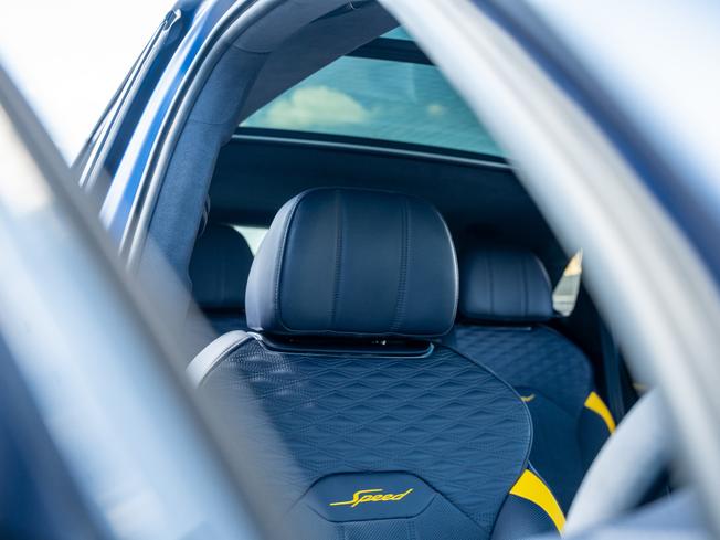 BENTLEY Bentayga Photo 33